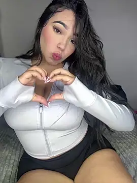 SofiaWildee online show from March 9, 3:31 am