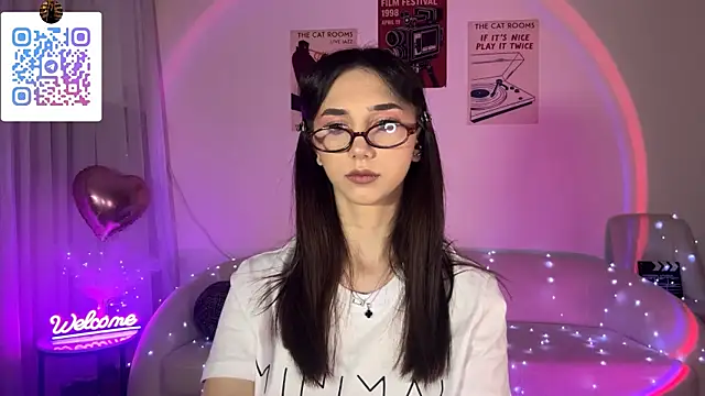 LinaMour online show from May 15, 11:07 pm