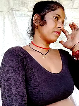 Snapshot of Manvi_tyagi chatting on September 15, 10:23 am Manvi tyagi online show from September 15, 10:23 am