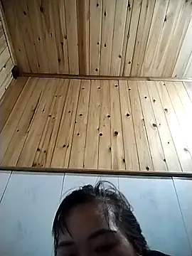 tuyetnhi-00 online show from September 14, 1:42 pm