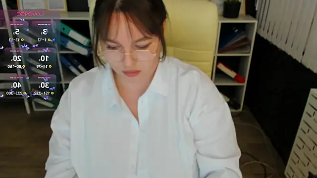  feel me  online show from February 14, 1:51 am