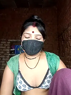 Snapshot of Priya_tyagi chatting on September 10, 4:40 pm Priya tyagi online show from September 10, 4:40 pm