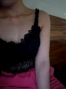 Mlemmz online show from June 15, 2:06 pm