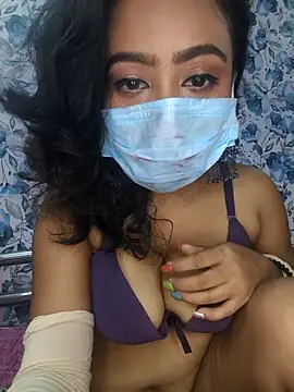 Snapshot of yours_sugar_babe chatting on October 20, 12:41 pm yours sugar babe online show from October 20, 12:41 pm