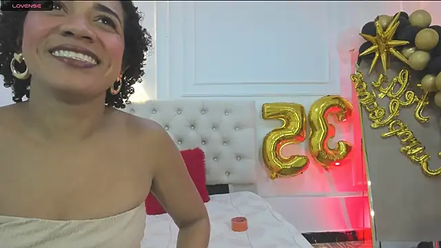 charlotte dante212 online show from May 13, 4:40 am