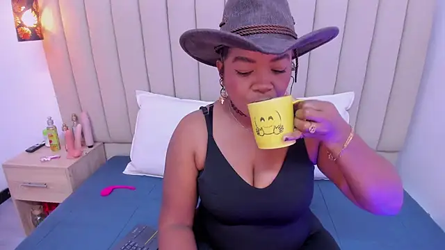 Afrodita de amor online show from October 30, 11:55 am