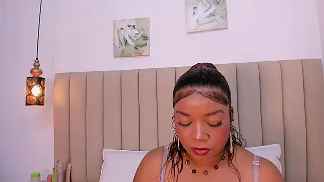 Afrodita de amor online show from November 27, 11:57 am