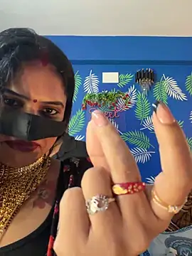 V-Hot-Sweti online show from June 18, 9:10 am