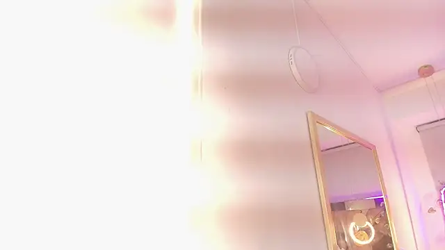 alaska  williams   online show from October 23, 10:49 pm