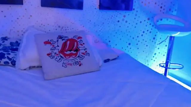 ArianaSantana online show from October 27, 12:55 pm