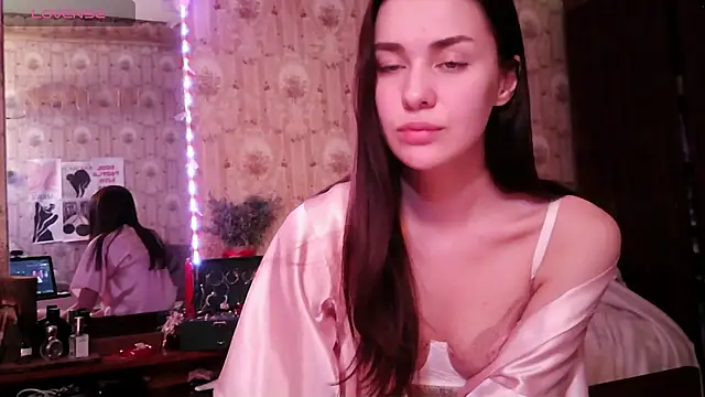 Snapshot of Just_Melissa chatting on October 13, 6:10 pm Just Melissa online show from October 13, 6:10 pm