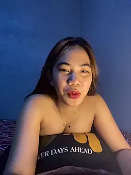 Shy SexyLady online show from April 10, 10:10 am