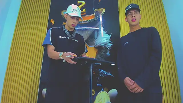 Dante Brown1  online show from December 3, 5:10 am