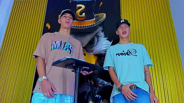 Dante Brown1  online show from November 14, 9:37 pm