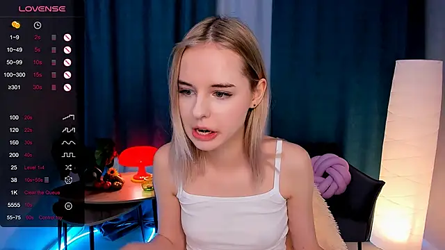 LillianShine online show from November 5, 11:48 am