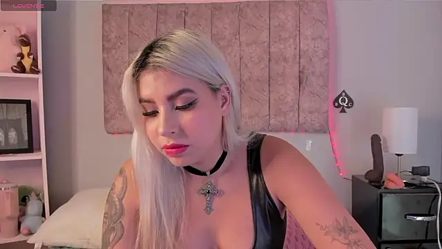 naomi sanz online show from February 4, 6:49 am