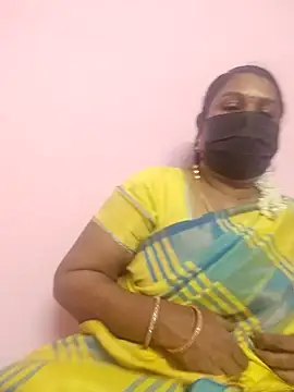 Snapshot of Tamil_Azhaghi25 chatting on September 12, 6:26 pm Tamil Azhaghi25 online show from September 12, 6:26 pm