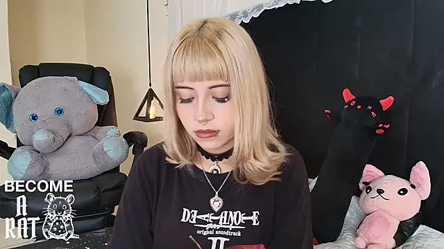 IvyBelle  online show from April 28, 11:25 am