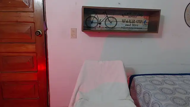 alise coronado online show from October 9, 12:09 pm