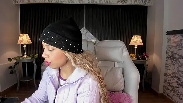 Amarafire online show from February 8, 12:42 pm