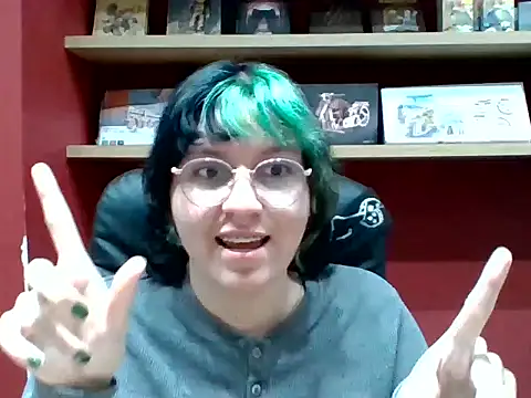 Froggyinthebox online show from May 28, 10:40 pm