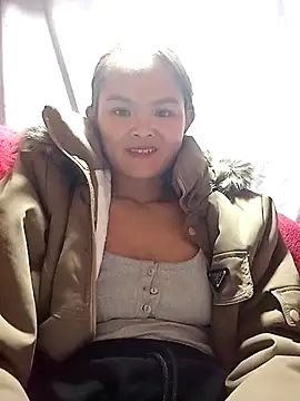 xinhxinhcute online show from November 29, 1:15 pm