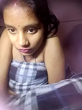 Hot Mayra  online show from November 18, 7:09 am