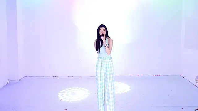 STY-0809 online show from December 4, 10:43 pm