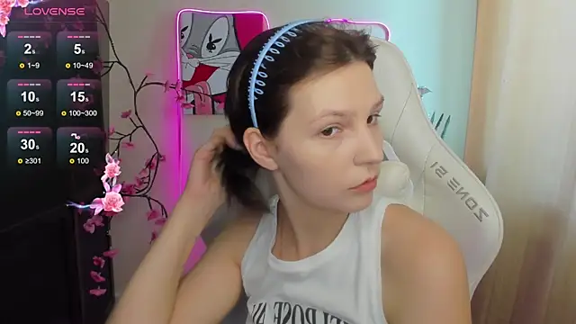 AudreyyKim online show from June 18, 8:16 am