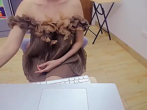 Funnygirl 9x online show from September 13, 1:52 pm