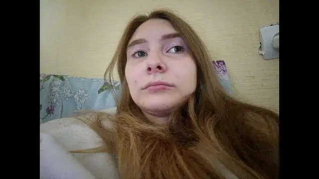 Snapshot of Nymera_flare chatting on September 25, 10:47 am Nymera flare online show from September 25, 10:47 am