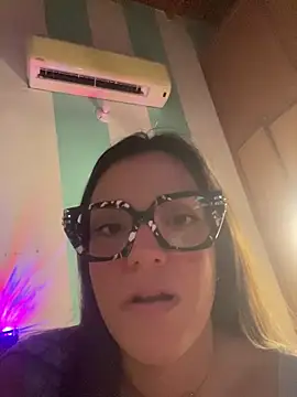 alilith online show from March 20, 9:30 pm