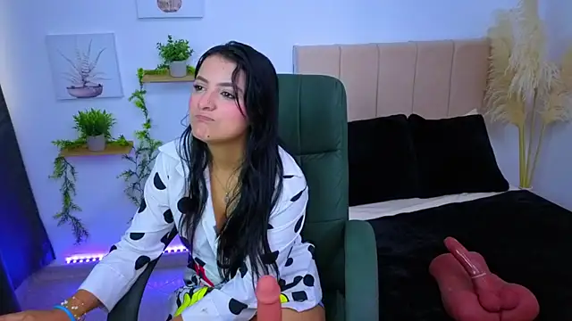 Nathi Medusa online show from October 8, 11:47 am