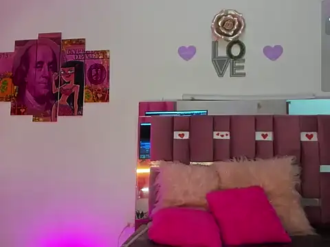 MissDiabla  online show from March 19, 2:10 pm