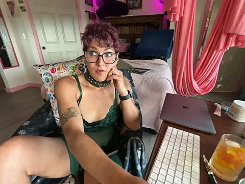 kinkycanner online show from March 18, 12:26 am