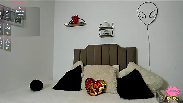 Snapshot of Elisabeth_swan chatting on September 29, 12:21 pm Elisabeth swan online show from September 29, 12:21 pm