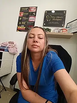 Madisson-04  online show from July 25, 5:42 pm