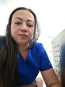 Snapshot of Madisson-04_ chatting on October 7, 8:24 pm Madisson-04 online show from October 7, 8:24 pm