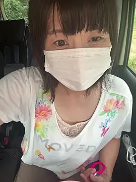 Snapshot of hanachan_001 chatting on October 8, 2:27 am hanachan 001 online show from October 8, 2:27 am