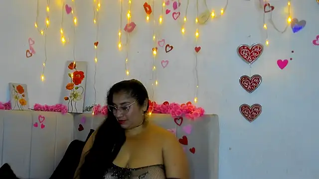 milf latinn online show from October 2, 4:56 pm