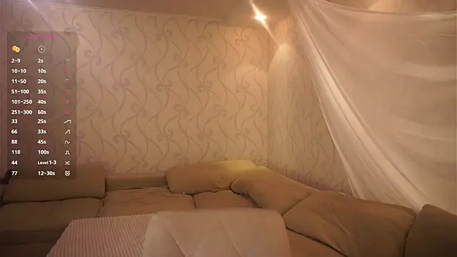 MarlinVarian online show from November 8, 6:46 pm