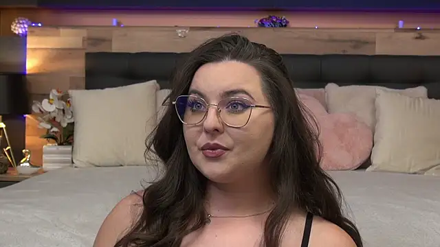 Mia Swano online show from July 28, 10:09 pm