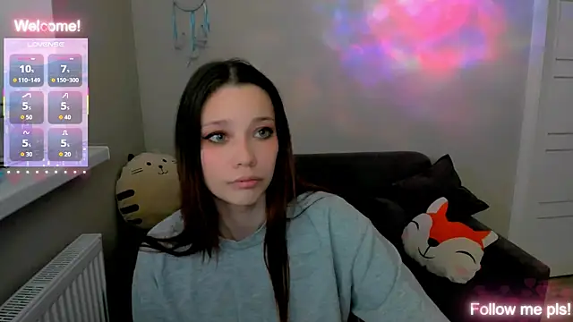 Kitten Alissa online show from May 20, 1:08 pm