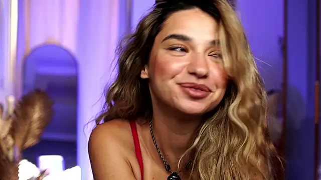 ItalianGirl online show from June 16, 6:31 pm