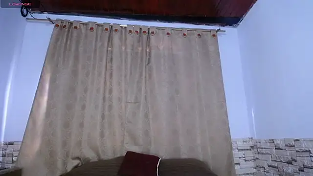 Snapshot of Bicky_24 chatting on October 19, 5:26 pm Bicky 24 online show from October 19, 5:26 pm