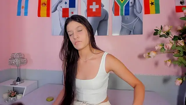 Stefany gonzales  online show from July 10, 1:55 pm