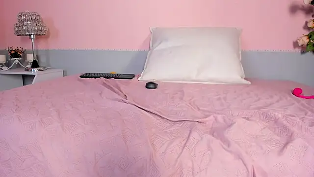 Stefany gonzales  online show from November 30, 2:43 pm