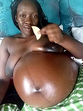 BeautyQueenX22 online show from January 16, 11:28 am