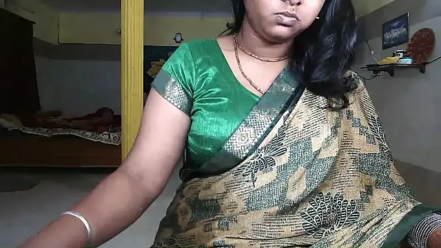 DearKimmi online show from February 10, 8:01 pm