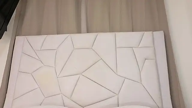 Snapshot of Paulaboterom chatting on September 11, 4:29 pm Paulaboterom online show from September 11, 4:29 pm
